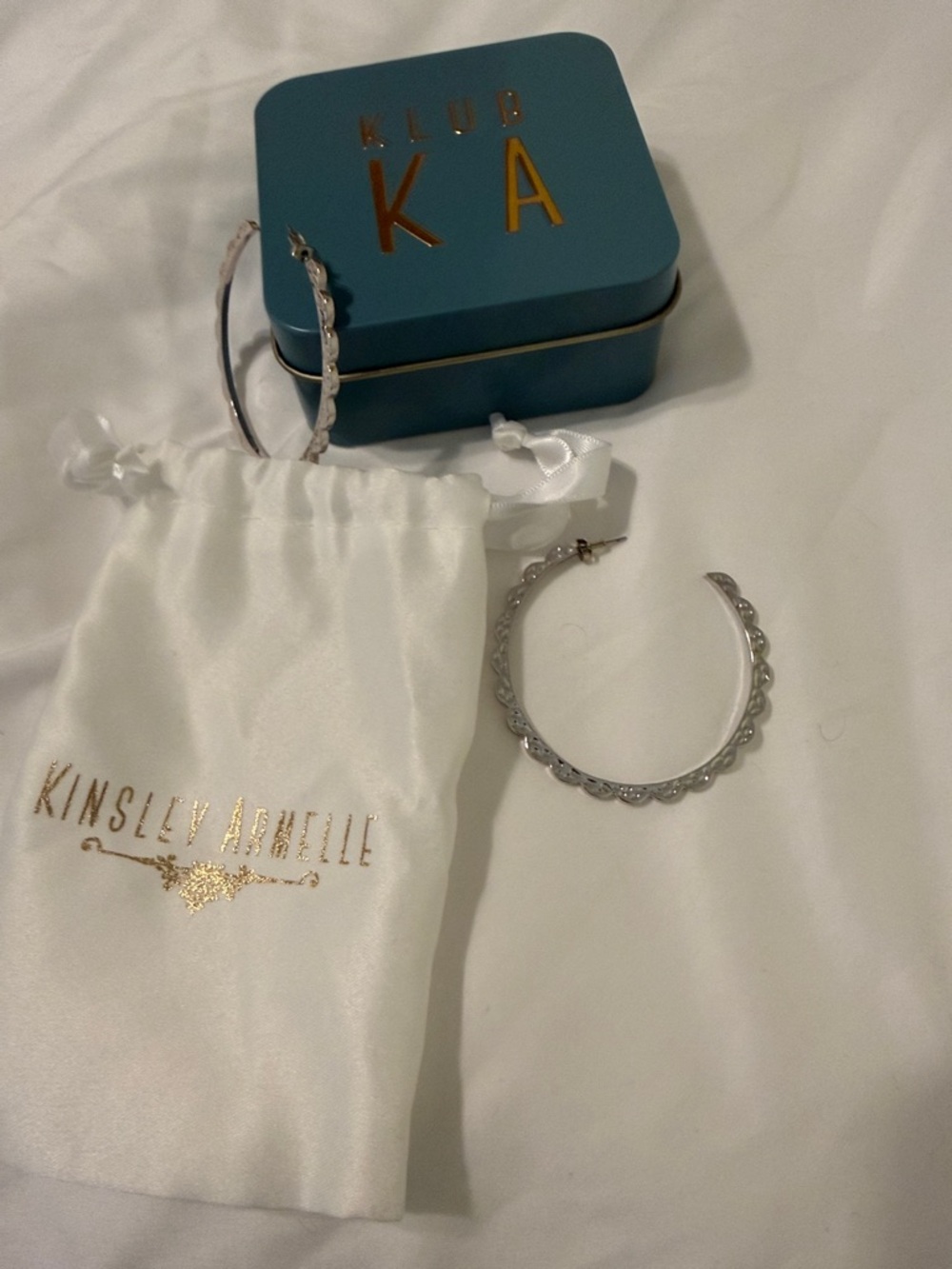 Kinsley Armelle Silver Scalloped Hoop Earrings with Branded Pouch